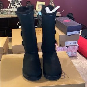 Women’s black tall Ugg’s